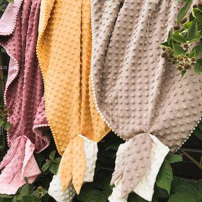 2-in-1 Baby Blanket with Comforter — Cappuccino