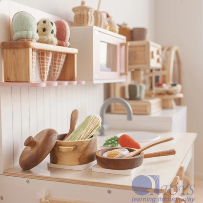 Mahogany Toy Pan and Pot Set