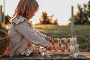 Wooden Tree Construction Set — 40 Pieces
